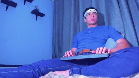 Snapshot of stefann_salvatore chatting on 01.25.25 Stefann Salvatore online show from 01.25.25