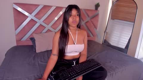 Stefanny  online show from 03.24.26