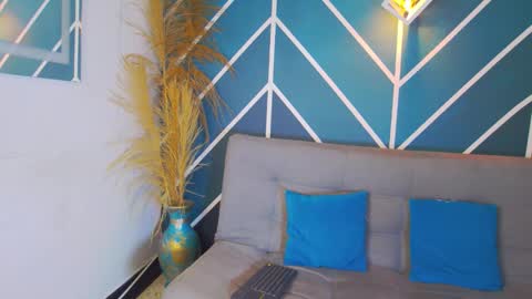 Stefano online show from 12.04.25