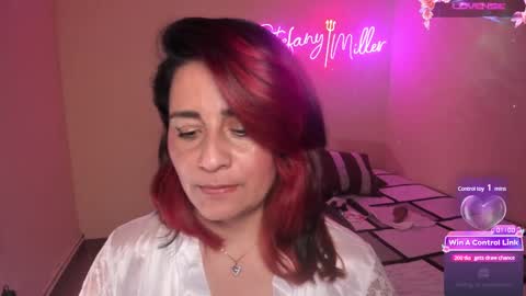 Snapshot of stefanyhotmilf chatting on 02.24.25 stefany online show from 02.24.25