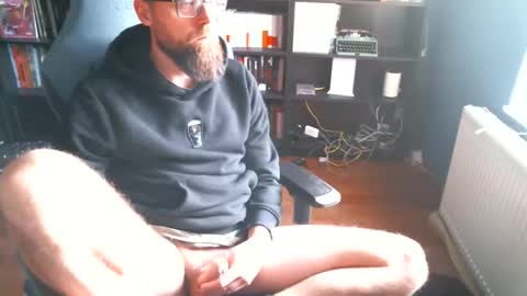 Snapshot of stefffg chatting on 03.21.26 MeStef online show from 03.21.26