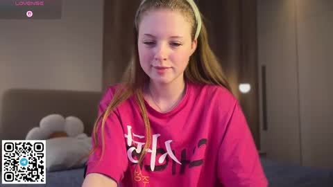 Snapshot of steffi_meoww chatting on 05.07.26 STEFI Streams every day from 10 PM GTM1 online show from 05.07.26