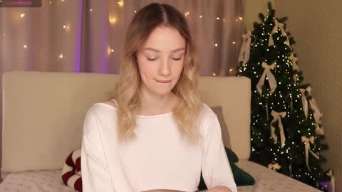 My name is Stella Nice to meet you  Fav Pattern is 111  boobs are real online show from 12.10.24