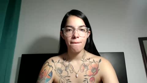 Stella online show from 01.14.25