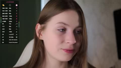 Snapshot of stella_of_steel chatting on 09.20.25 Stella online show from 09.20.25