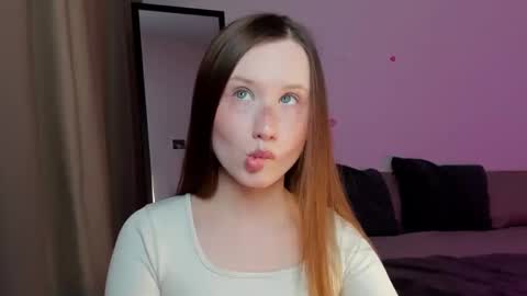 stella_sunny online show from 12.22.24