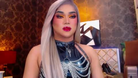 CALL ME STELLA online show from 01.26.25