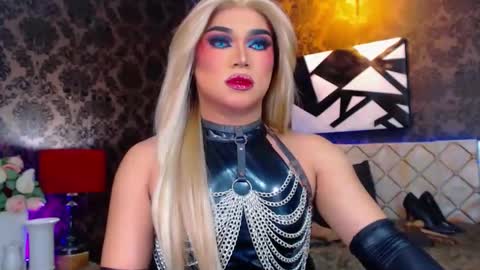 CALL ME STELLA online show from 02.24.25