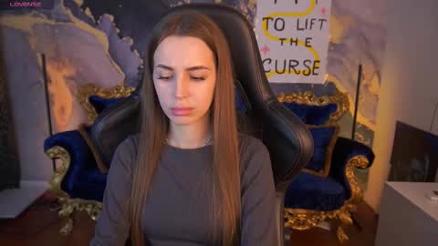 stellahoneywell online show from 11.02.25