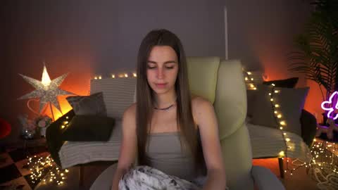 stellahoneywell online show from 06.08.26