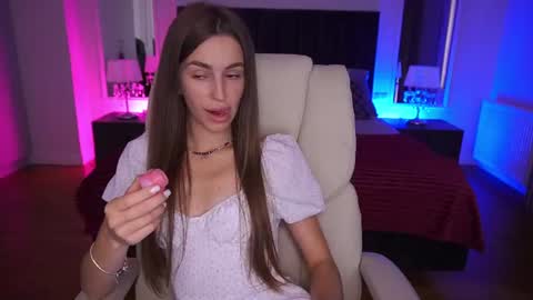 Snapshot of stellahoneywell chatting on 07.23.26 stellahoneywell online show from 07.23.26