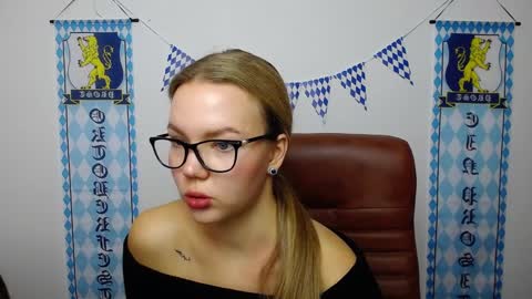 stellalights online show from 10.08.25