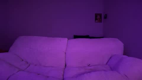 Snapshot of stellapearl chatting on 11.29.25 stellapearl online show from 11.29.25