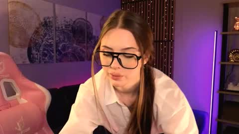 Snapshot of stellary_shy chatting on 02.03.26 Stellary online show from 02.03.26