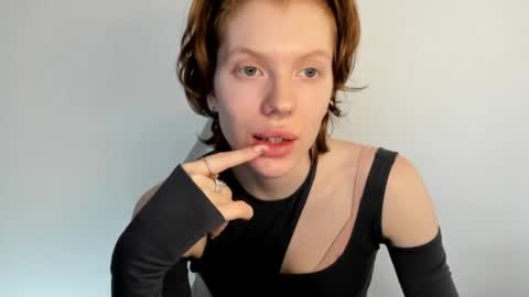 Snapshot of stellaswen chatting on 01.16.26 S T E L L A online show from 01.16.26