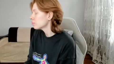 S T E L L A online show from 04.26.26