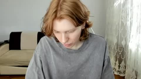 S T E L L A online show from 05.05.26