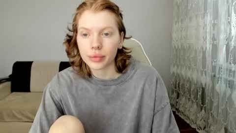 S T E L L A online show from 05.08.26