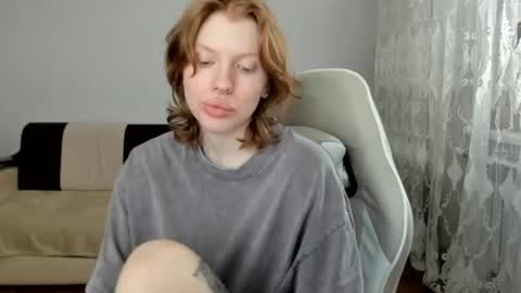 S T E L L A online show from 05.12.26