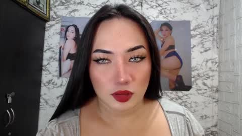 Snapshot of stellaven chatting on 01.22.25 Stellaven online show from 01.22.25