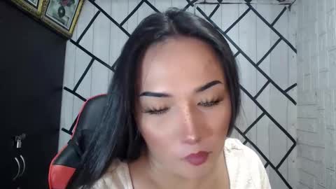 Snapshot of stellaven chatting on 09.17.25 Stellaven online show from 09.17.25