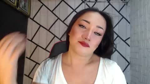 Snapshot of stellaven chatting on 10.15.25 Stellaven online show from 10.15.25