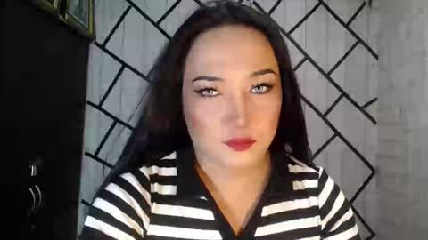 Snapshot of stellaven chatting on 11.18.25 Stellaven online show from 11.18.25