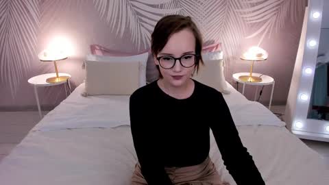 Stella online show from 02.16.25