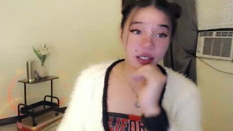 Stella sweet online show from 10.31.25