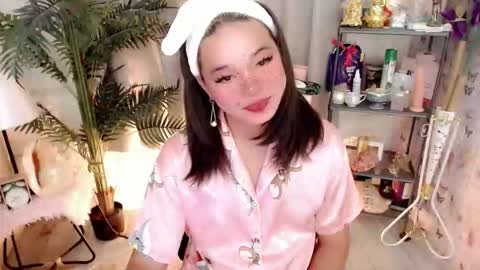 Stella sweet online show from 05.05.26