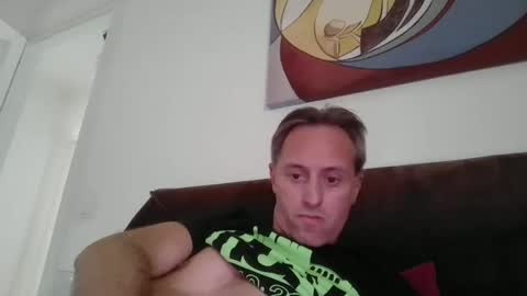 sten015 online show from 09.30.25