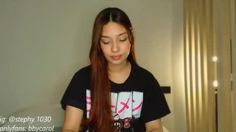 Snapshot of steph_y1030 chatting on 01.12.26 stephany online show from 01.12.26