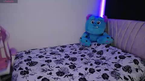 Emma online show from 01.12.25