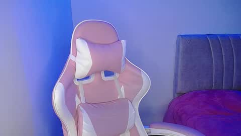 Emma online show from 02.24.25