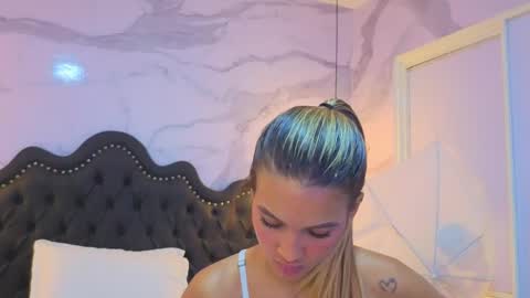 Snapshot of stephani_sweet chatting on 05.18.26 Stefff online show from 05.18.26