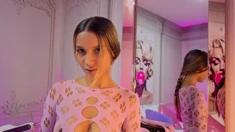 Snapshot of stephani_sweet chatting on 06.14.26 Stefff online show from 06.14.26