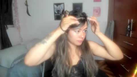 Stephanie  online show from 01.07.26