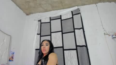 Anny online show from 04.28.26