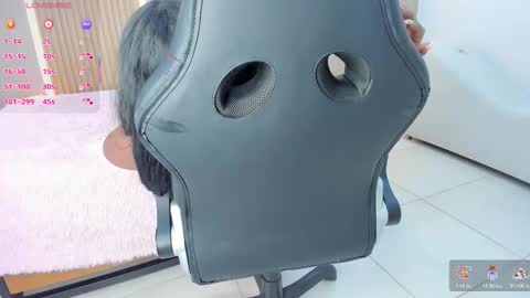 Stephany online show from 12.17.25