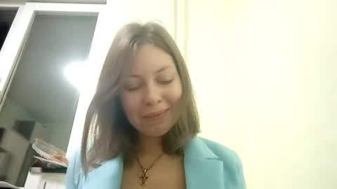 Snapshot of stephanyfuerte chatting on 12.04.25 Jessica online show from 12.04.25