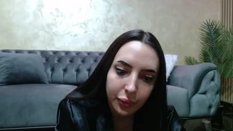 StepMommy19 online show from 07.01.26