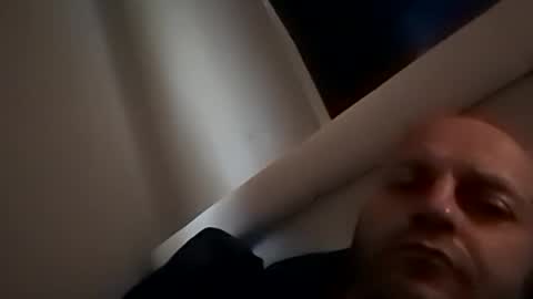 Snapshot of sterng123 chatting on 01.04.25 sterng123 online show from 01.04.25