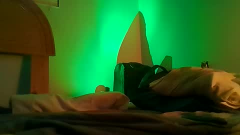 Snapshot of sterng123 chatting on 10.24.25 sterng123 online show from 10.24.25