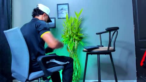 Steve  online show from 10.19.25