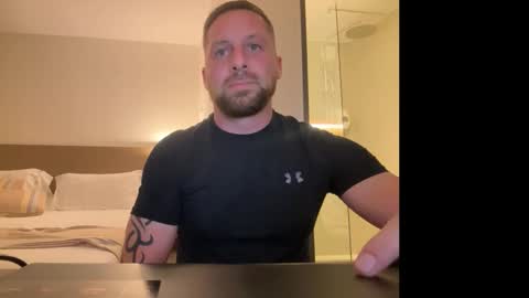 Snapshot of steve897819 chatting on 09.30.25 steve897819 online show from 09.30.25