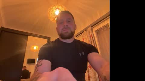 Snapshot of steve897819 chatting on 11.20.25 steve897819 online show from 11.20.25