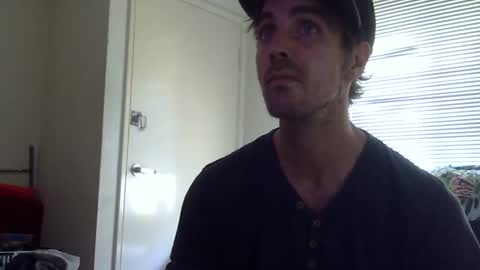 Snapshot of steveaussie chatting on 12.04.24 Australian420 online show from 12.04.24