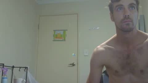 Snapshot of steveaussie chatting on 02.25.25 Australian420 online show from 02.25.25