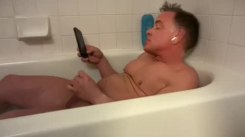 Snapshot of stevehardick88 chatting on 03.28.26 Sexy8indicksteve online show from 03.28.26