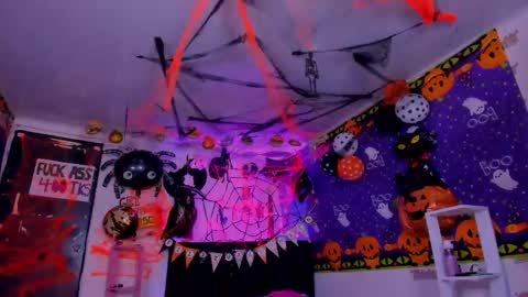 Snapshot of stevenfortaniax chatting on 10.14.25 TANIA-STEVEN online show from 10.14.25